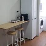 Amplio Piso Centrico Lägenhet *